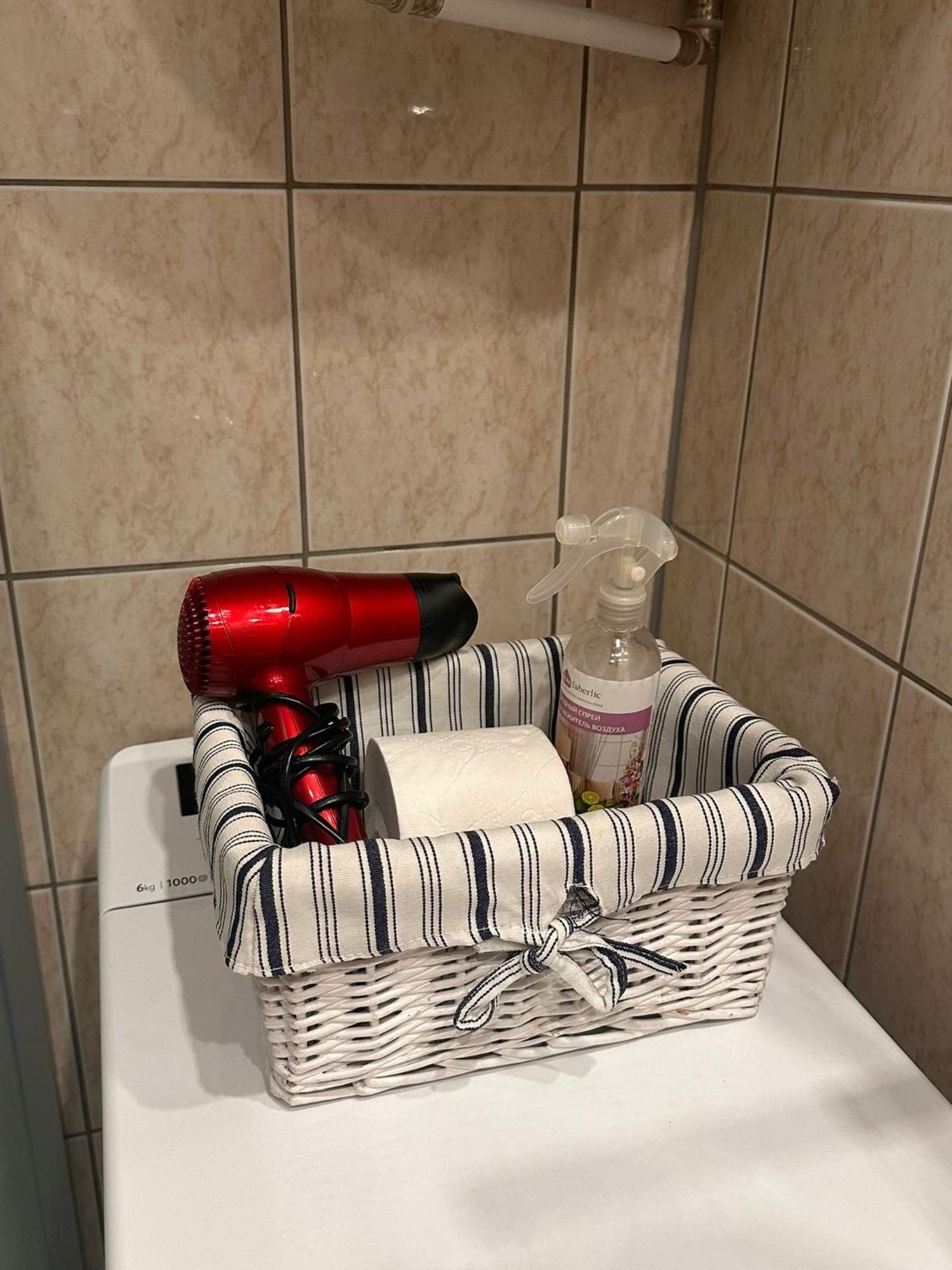 Dikol Two-Room Apartment-Self Check-In & Free Parking Near City Center Талин Екстериор снимка